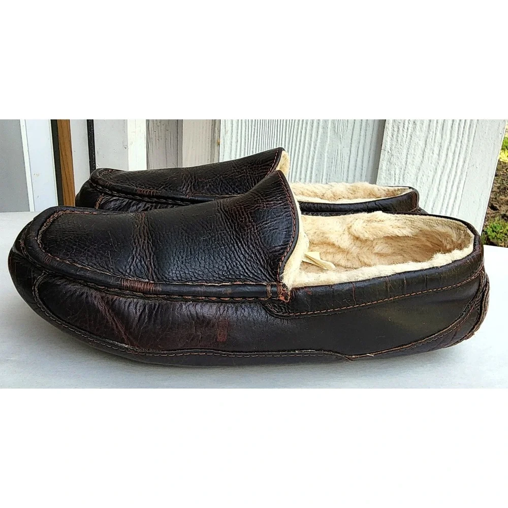 UGG Ascot Leather Slippers Plush Wool Sz 11 Loafers Brown Driving Cozy Warm Soft